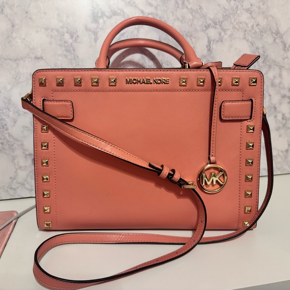 Pre Loved Michael Kors Rayne Medium Studded Leather Satchel